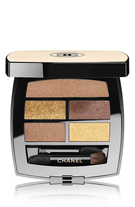 chanel healthy glow eyeshadow palette.